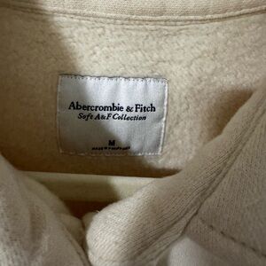 Abercrombie & Fitch medium cream jacket